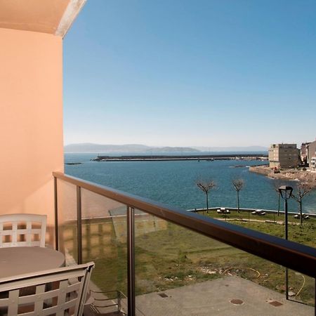 Apartamentos Turisticos Playa De Osmo Corme Exteriér fotografie