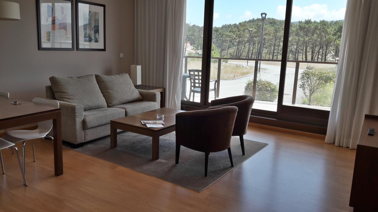 Apartamentos Turisticos Playa De Osmo Corme Exteriér fotografie