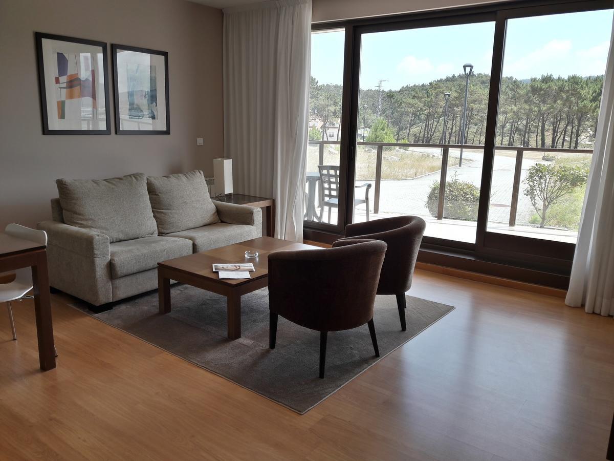 Apartamentos Turisticos Playa De Osmo Corme Exteriér fotografie
